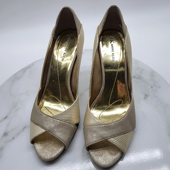 Aus 7 Anne Klein Gold Metallic Leather Open Toe Heels - Picture 16 of 16